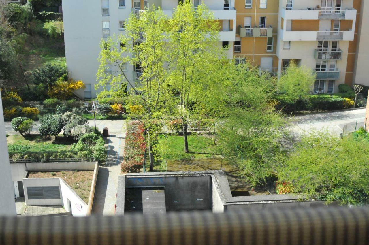 Beausoleil Studio Metro Paris Sud Le Kremlin-Bicêtre Екстериор снимка